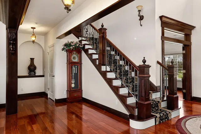 $1,880,000 | 3312 Augusta Lane, Onalaska, WI 54650