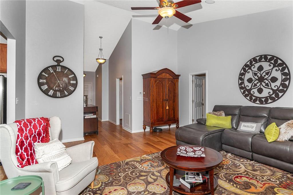11124 Schoolhouse Road Fishers, IN 46037 - Photo 9 of 30 Gallery Image 9