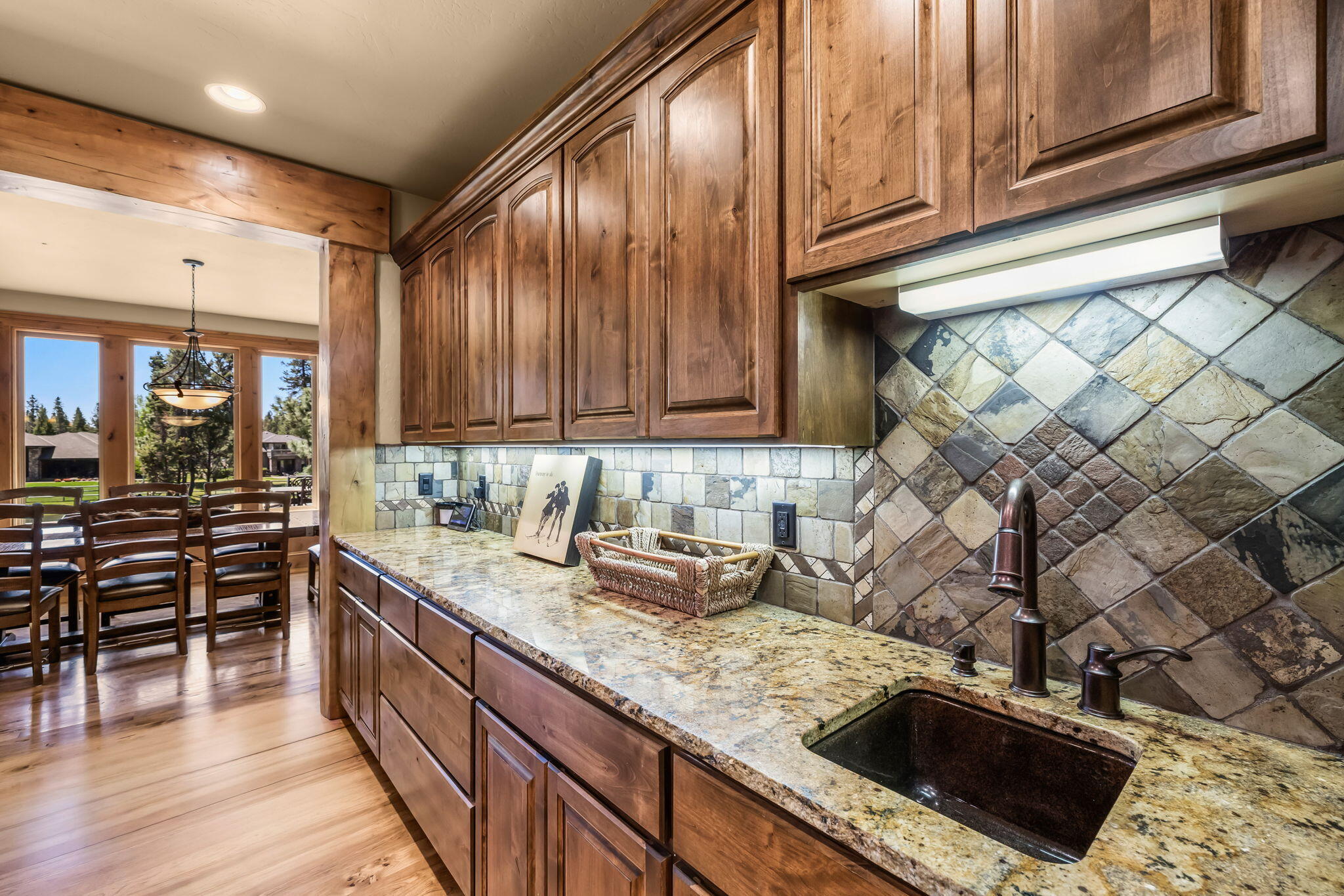 17267 Kingsburg Road Bend, OR 97707 - Photo 21 of 88 2026_05_11_17267_kingsburg_road-22