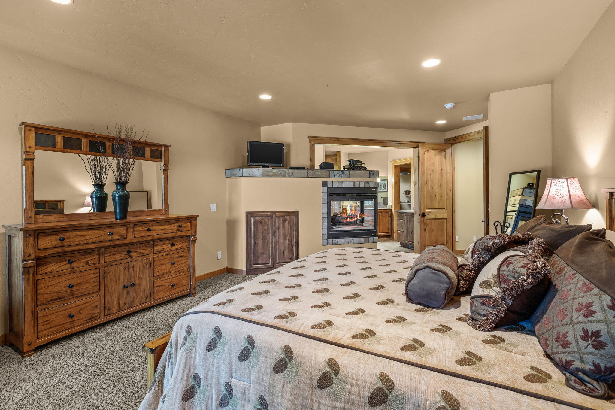 17267 Kingsburg Road Bend, OR 97707 - Photo 35 of 88 2026_05_11_17267_kingsburg_road-41