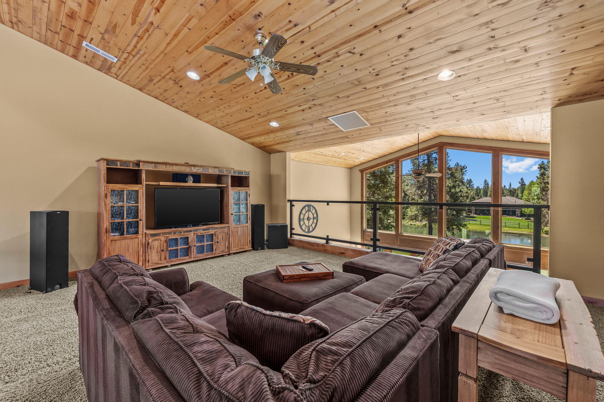 17267 Kingsburg Road Bend, OR 97707 - Photo 42 of 88 2026_05_11_17267_kingsburg_road-50