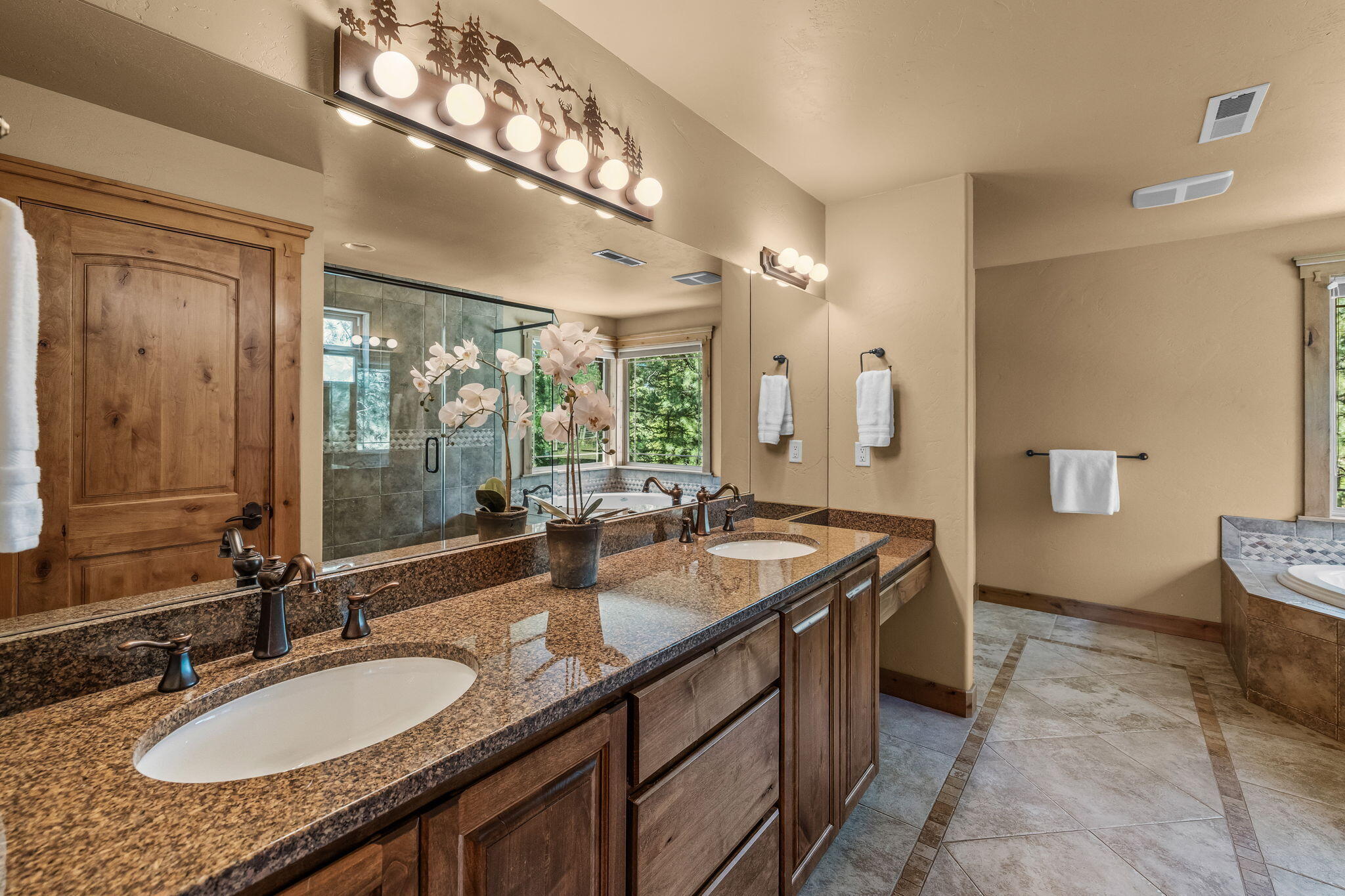 17267 Kingsburg Road Bend, OR 97707 - Photo 47 of 88 2026_05_11_17267_kingsburg_road-57