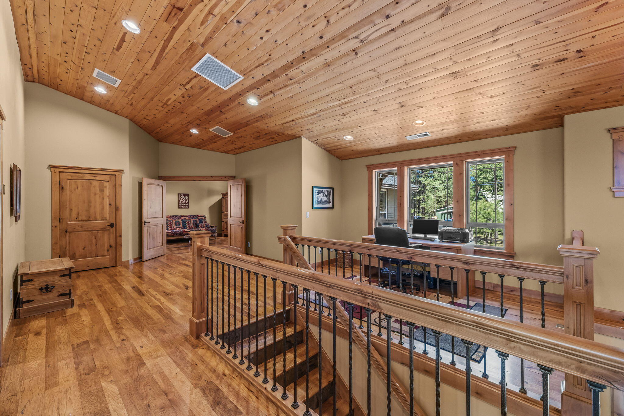 17267 Kingsburg Road Bend, OR 97707 - Photo 59 of 88 2026_05_11_17267_kingsburg_road-67
