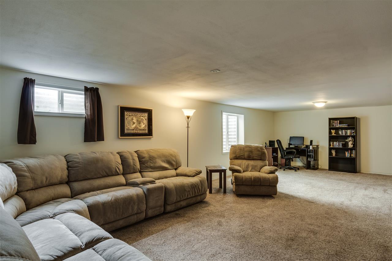 1108 North University Road Spokane Valley, WA 99206 - Photo 11 of 20