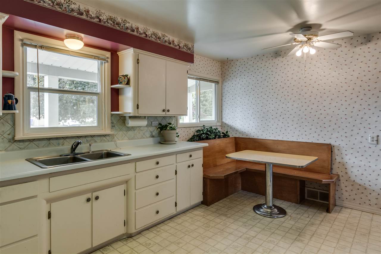 1108 North University Road Spokane Valley, WA 99206 - Photo 4 of 20