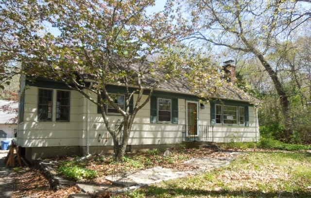 19 Richard Road Ledyard, CT 06335 - Photo 1 of 1 Exterior Front