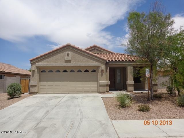 6635 East Bambino Road Tucson, AZ 85756 - Photo 2 of 22