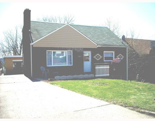 2867 Middletown Road Pittsburgh, PA 15204 - Photo 14 of 14 Exterior Front.
