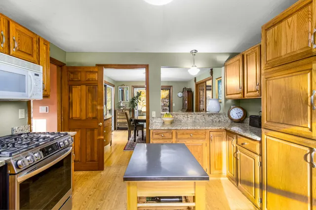 $849,000 | 88 Joe Thompson Road, Marstons Mills, MA 02648