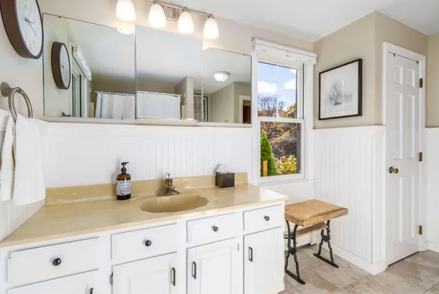 $849,000 | 88 Joe Thompson Road, Marstons Mills, MA 02648