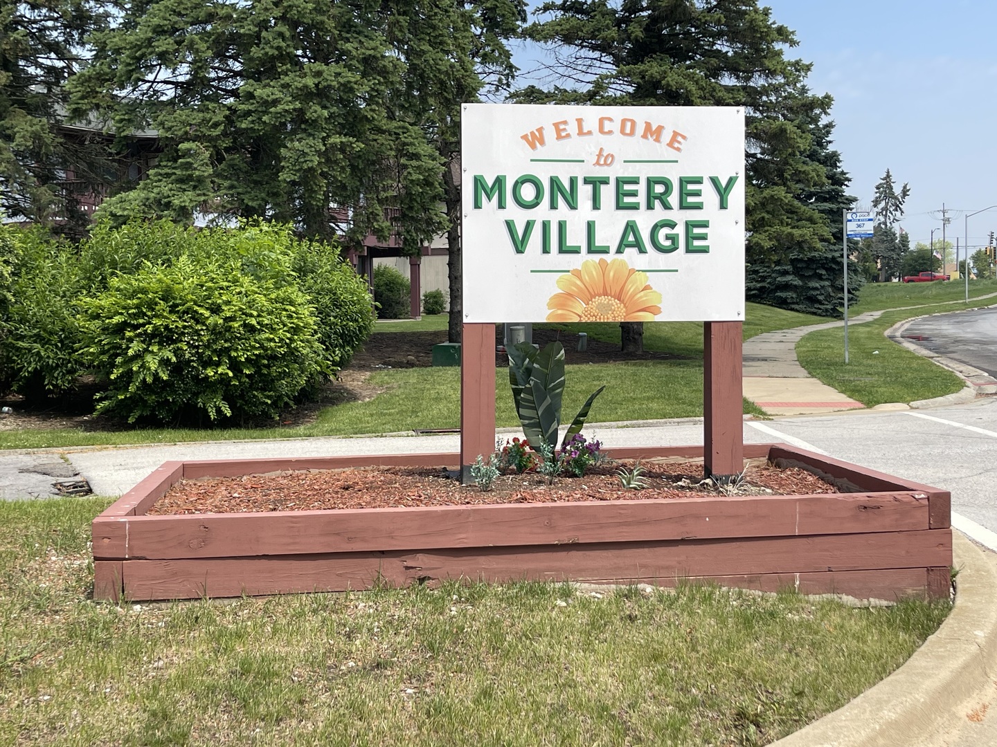 786 Delmar Court, Unit 6 University Park, IL 60484 - Photo 11 of 11 a sign on the side of the road