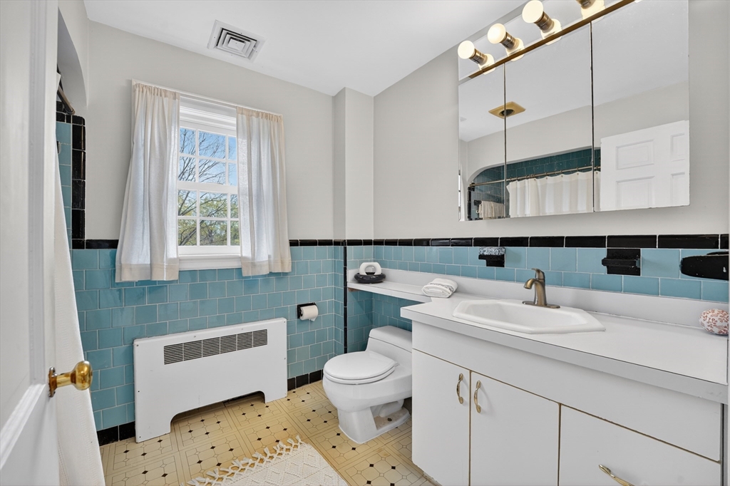 49 Follen Road Lexington, MA 02421 - Photo 12 of 24