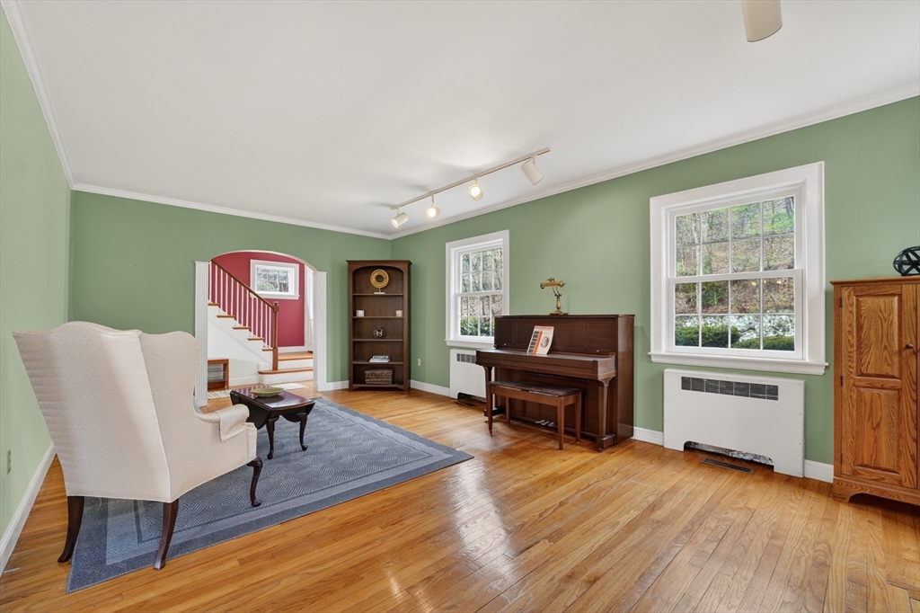 49 Follen Road Lexington, MA 02421 - Photo 4 of 24