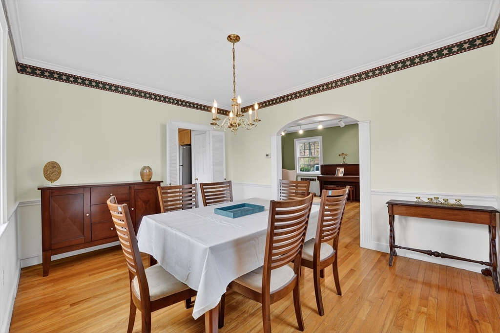 49 Follen Road Lexington, MA 02421 - Photo 7 of 24