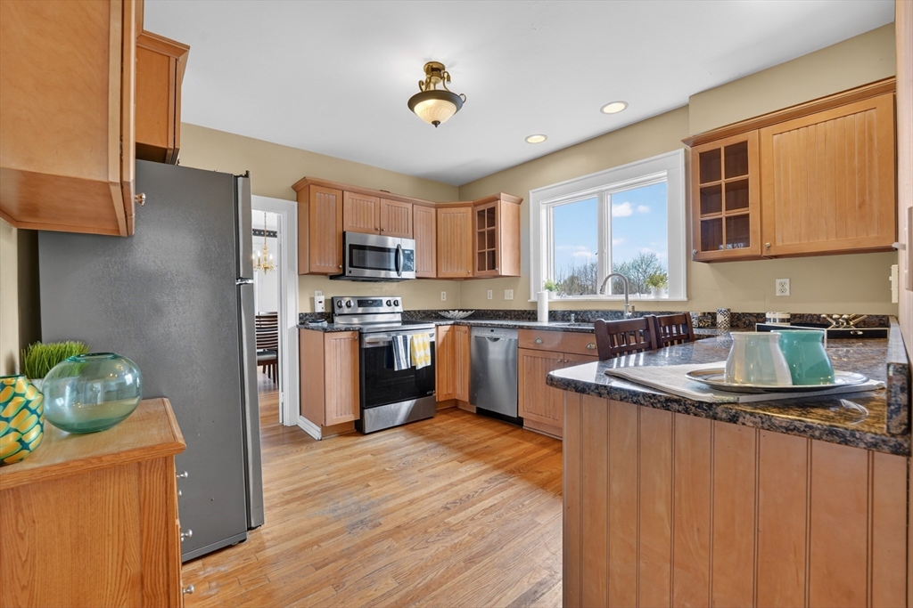 49 Follen Road Lexington, MA 02421 - Photo 10 of 24