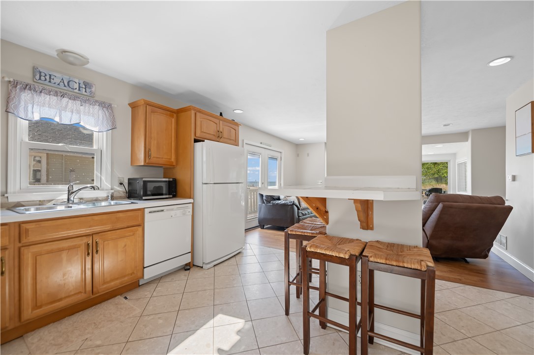 4989 Culver Road Irondequoit, NY 14622 - Photo 9 of 38
