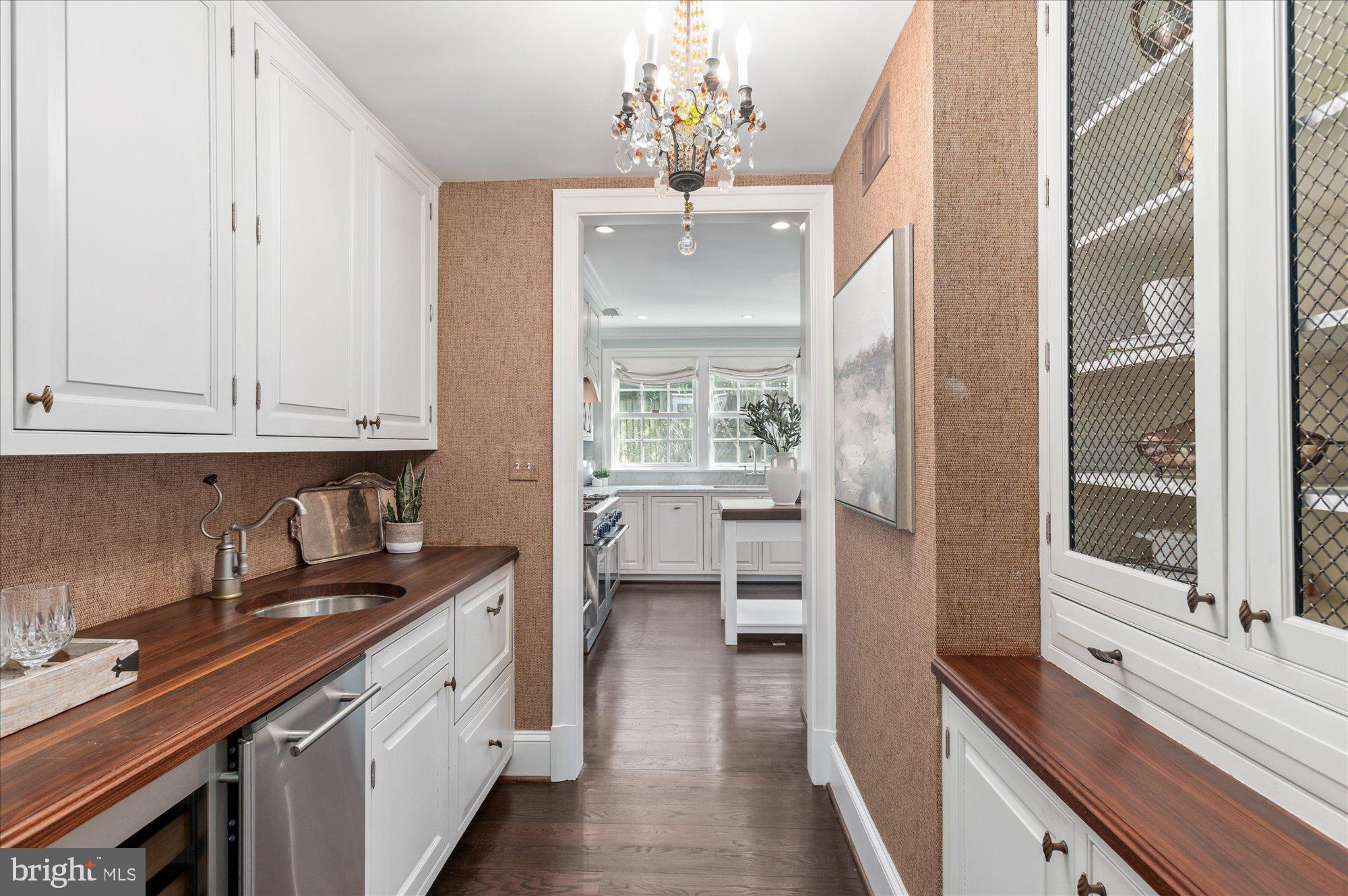 4221 Fordham Road Northwest Washington, DC 20016 - Photo 15 of 36 Butlers Pantry