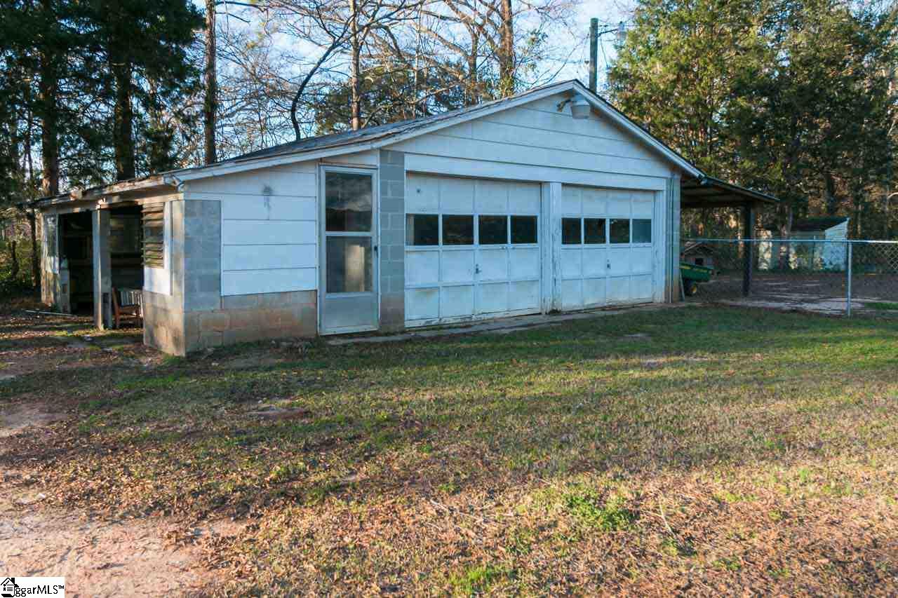 105 Henry Street Clinton, SC 29325 - Photo 14 of 16 Gallery Image 14