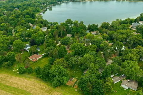 $198,000 | W376-s5156 East Pretty Lake Road, Ottawa, WI 53118