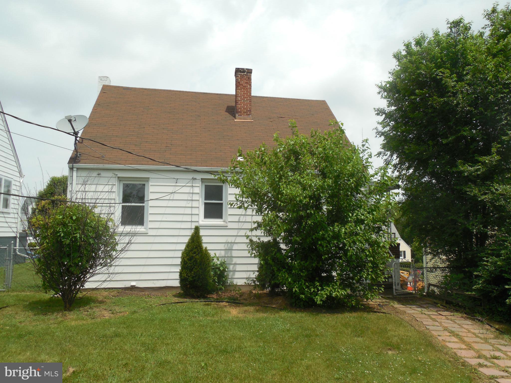 1021 Columbia Road Hagerstown, MD 21742 - Photo 14 of 14 Exterior (Rear)