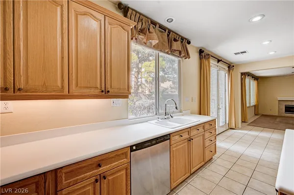 $3,000 | 2544 Kinnard Avenue, Henderson, NV 89074