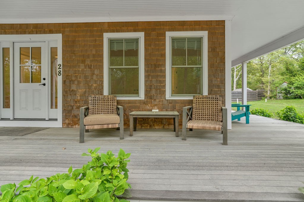 28 Grovedale Road Oak Bluffs, MA 02557 - Photo 7 of 40