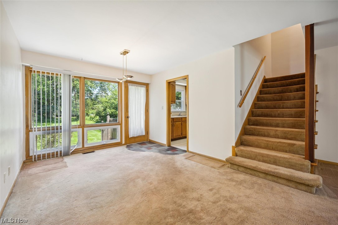871 Lander Road Cleveland, OH 44143 - Photo 11 of 35