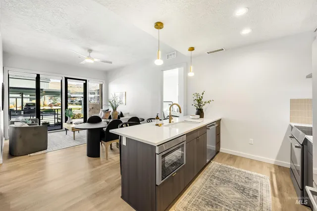 $484,900 | 4340 East Haystack Street, Unit 104, Boise, ID 83716