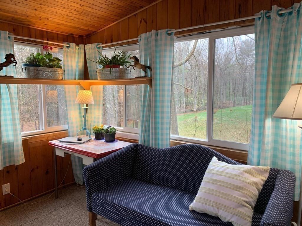 46 Longley Road Shirley, MA 01464 - Photo 11 of 24