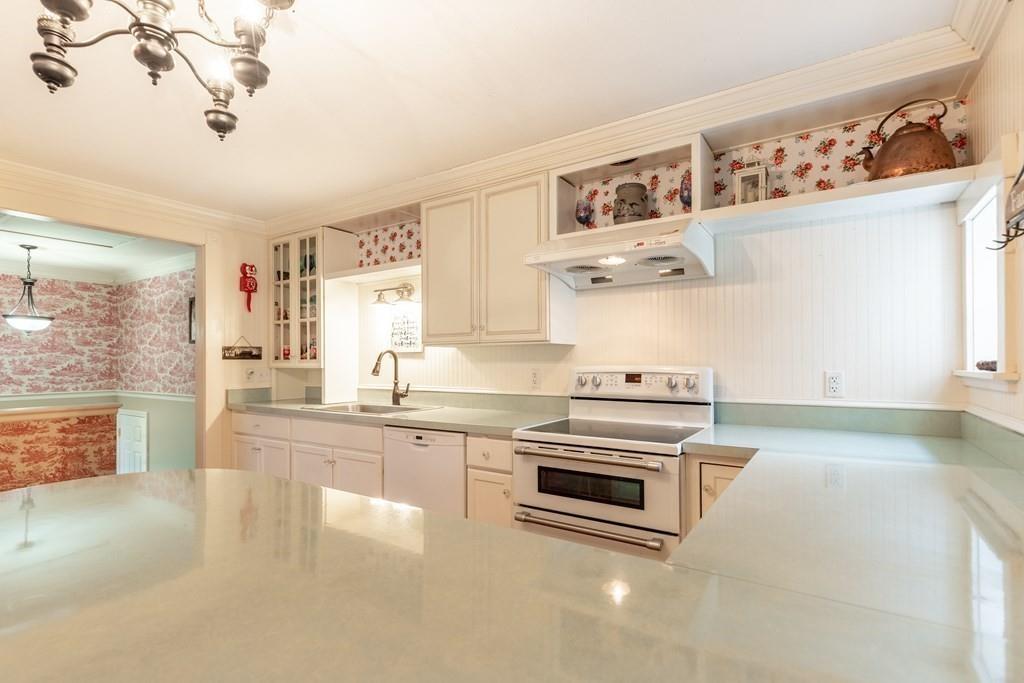 46 Longley Road Shirley, MA 01464 - Photo 2 of 24