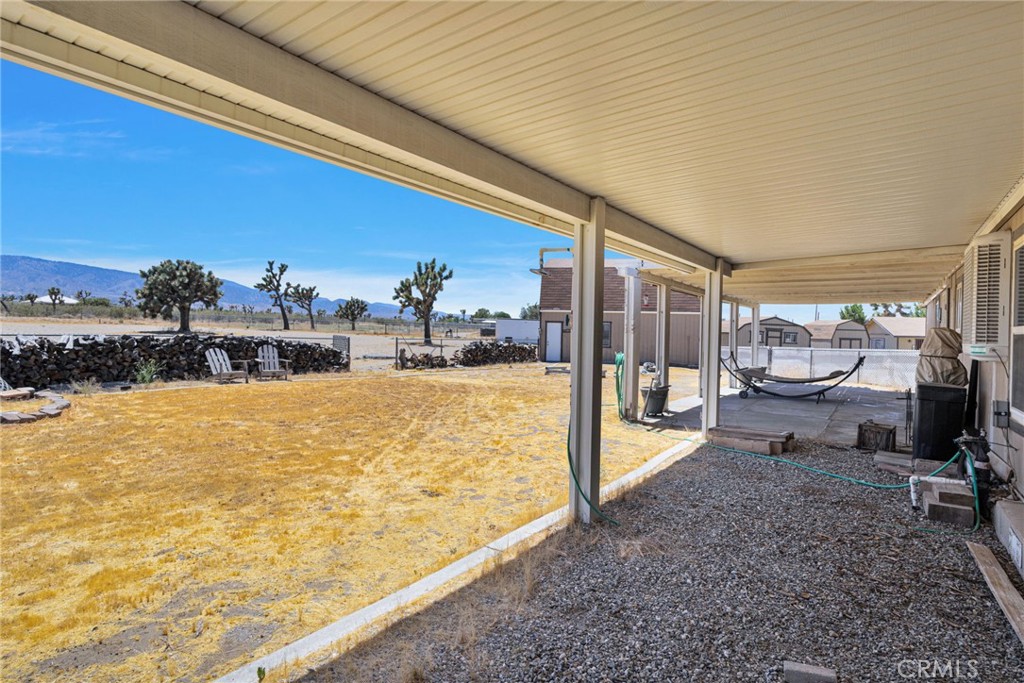 3183 Mcmillen Road Phelan, CA 92371 - Photo 16 of 64