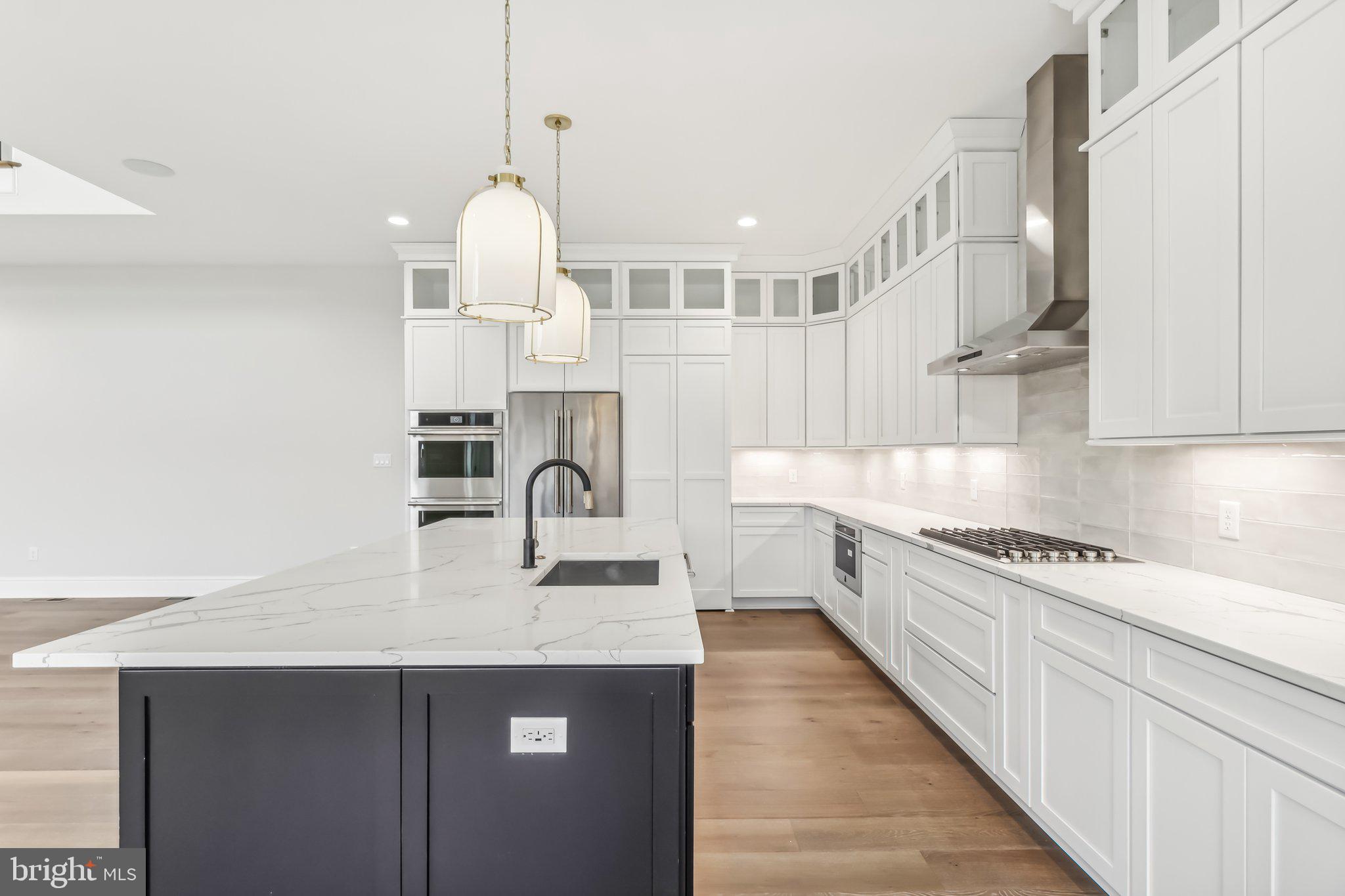 102 Harvey Road, Unit 1AP Wallingford, PA 19086 - Photo 15 of 31 Kitchen