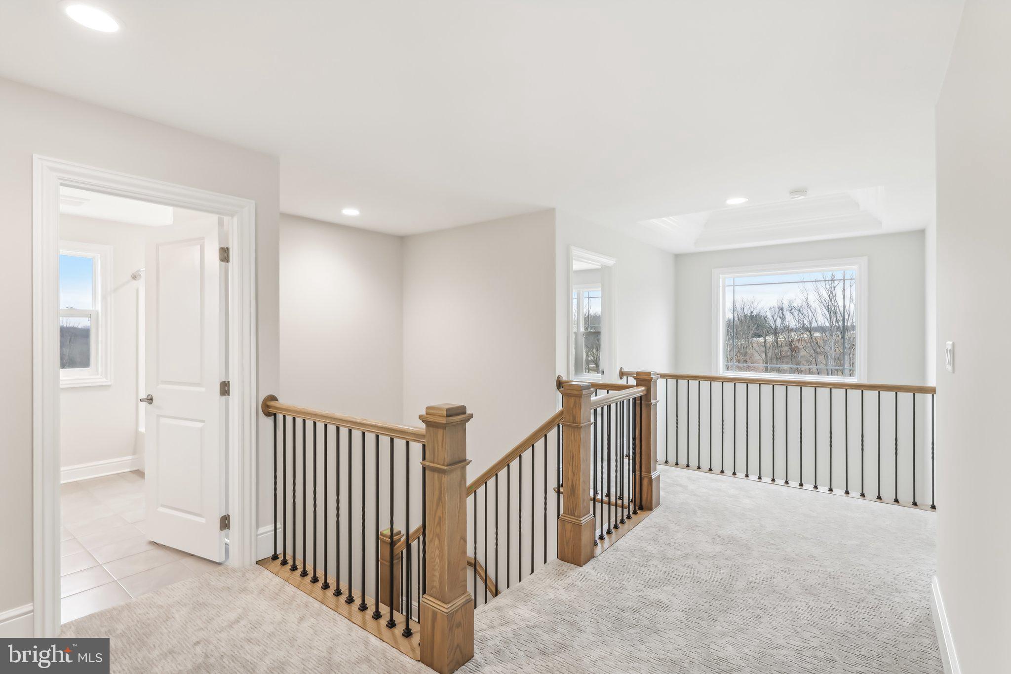 102 Harvey Road, Unit 1AP Wallingford, PA 19086 - Photo 21 of 31 Uphall