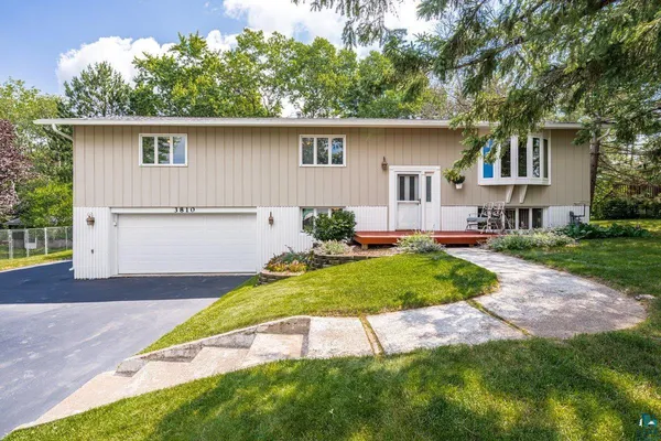 $459,900 | 3810 Chambersburg Avenue, Duluth, MN 55811