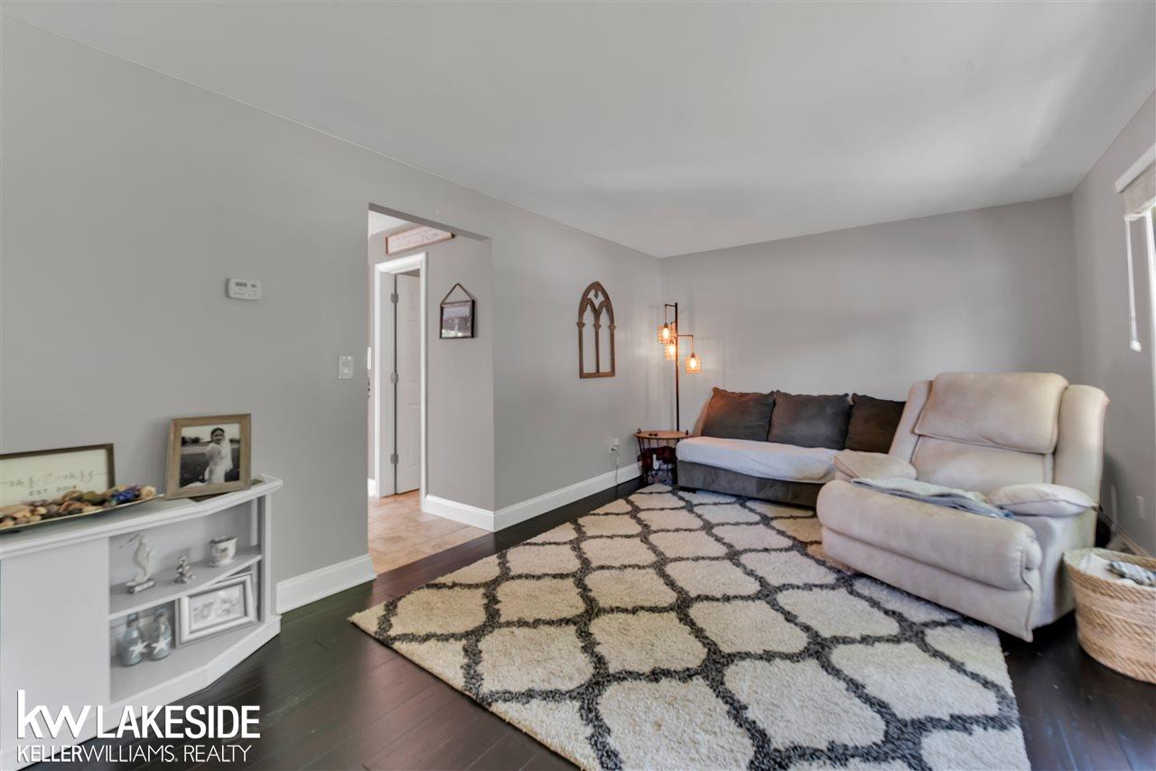 8650 Messmore Road Utica, MI 48317 - Photo 7 of 25 50021036-7.JPG