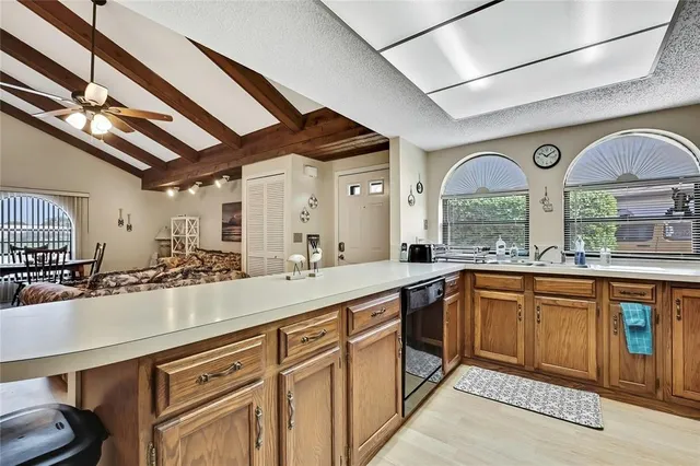 $1,925 | 9135 Lingrove Road, Weeki Wachee, FL 34613