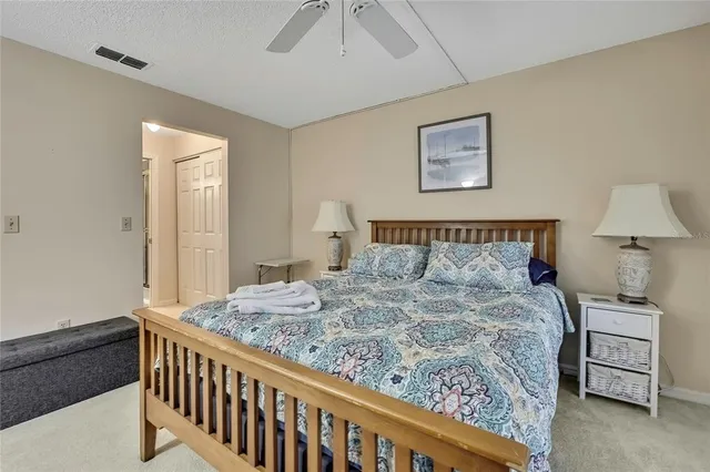 $1,925 | 9135 Lingrove Road, Weeki Wachee, FL 34613