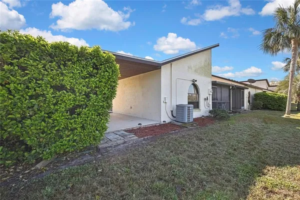 $1,895 | 9135 Lingrove Road, Weeki Wachee, FL 34613