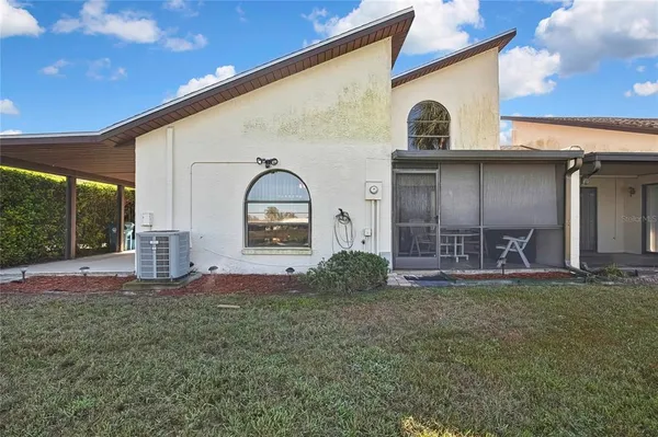 $1,895 | 9135 Lingrove Road, Weeki Wachee, FL 34613