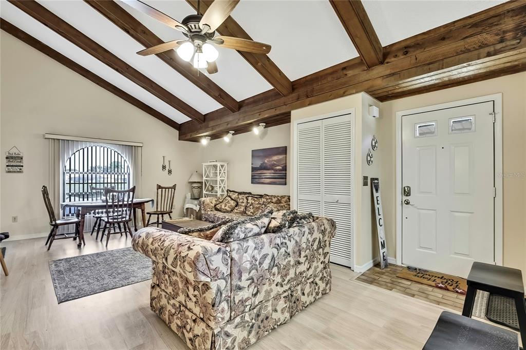 9135 Lingrove Road Weeki Wachee, FL 34613 - Photo 6 of 38