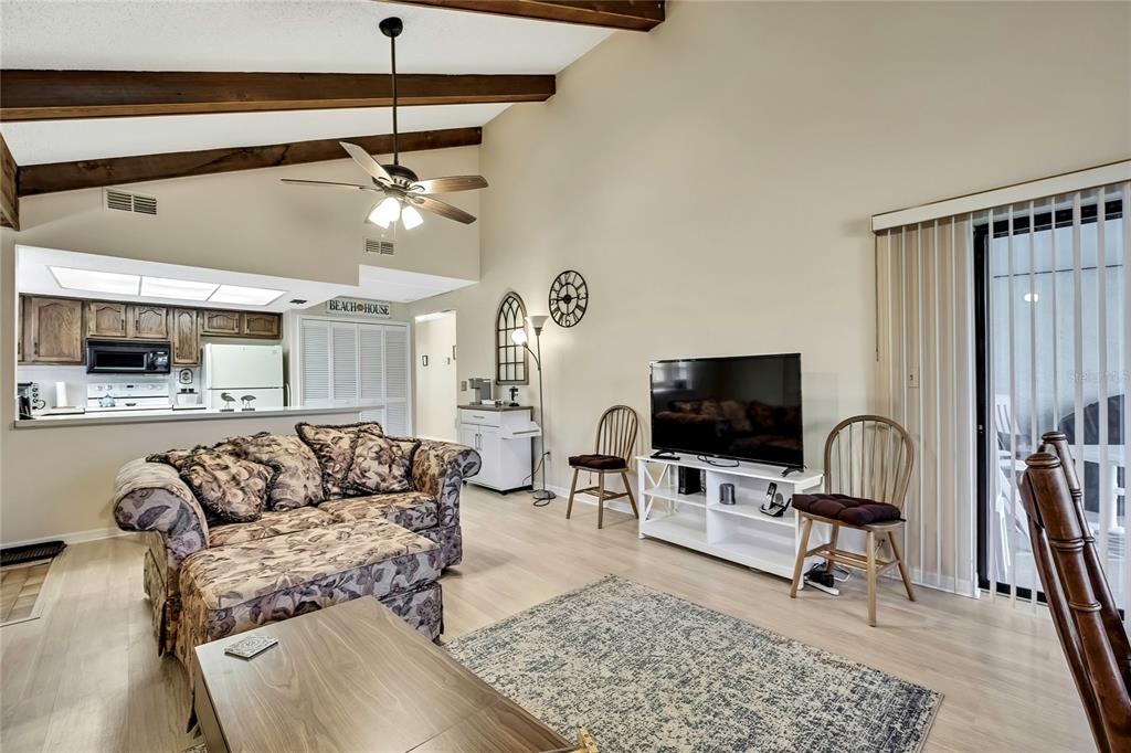 9135 Lingrove Road Weeki Wachee, FL 34613 - Photo 8 of 38