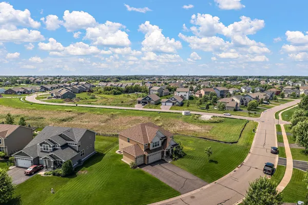 $534,900 | 7169 Martin Farms Avenue Northeast, Otsego, MN 55330
