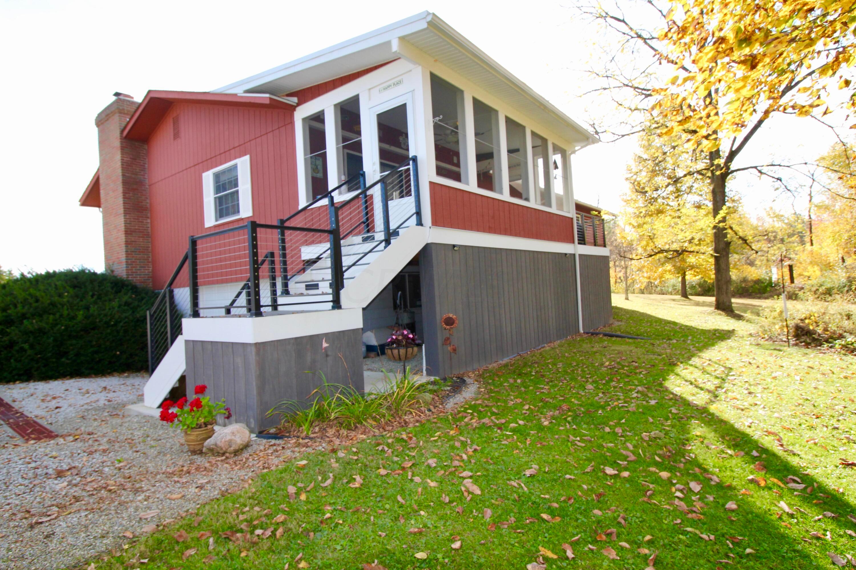 2501 Burnside Road Northwest Johnstown, OH 43031 - Photo 5 of 36 fullsizeoutput_86bb