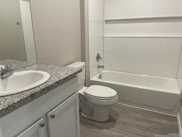 $1,300 | 8256 Piedra Medina, San Antonio, TX 78252