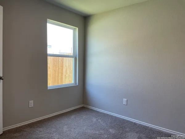 $1,300 | 8256 Piedra Medina, San Antonio, TX 78252