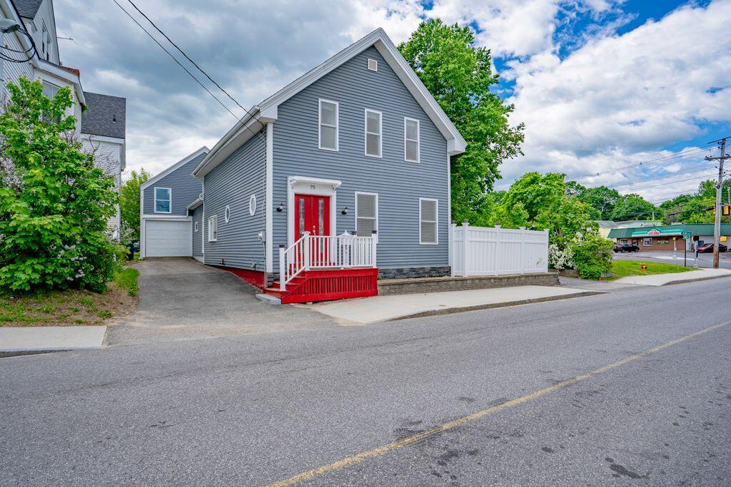 75 South Street Biddeford, ME 04005 - Photo 3 of 47 2_DSC02601