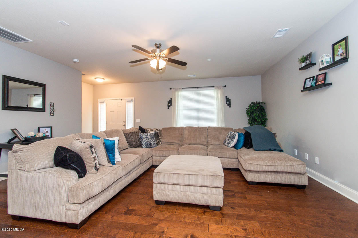 204 Rippling Water Way Perry, GA 31069 - Photo 3 of 31 ROSS GOODMAN PHOTOGRPAHY - REAL ESTATE P