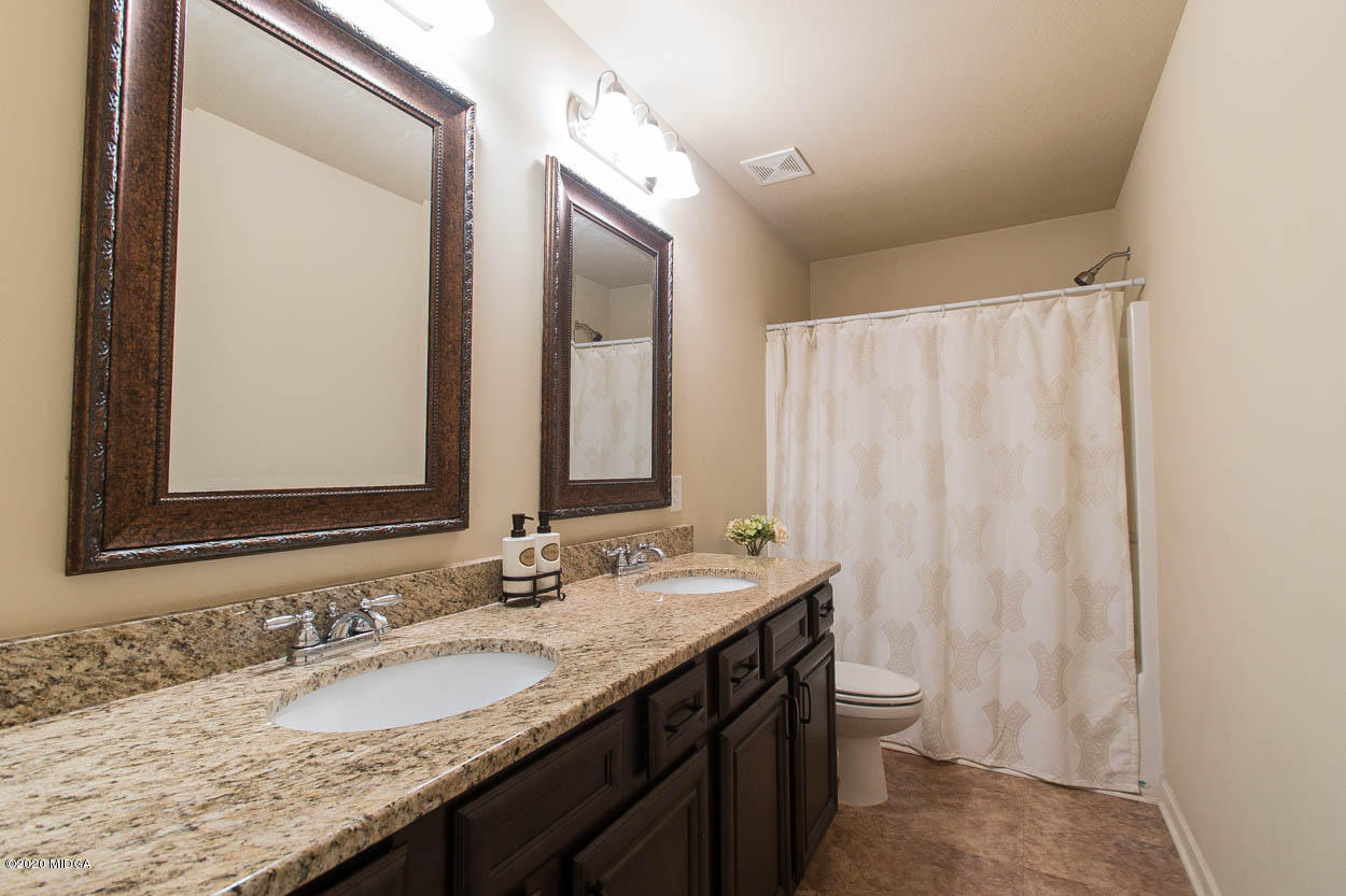 204 Rippling Water Way Perry, GA 31069 - Photo 23 of 31 ROSS GOODMAN PHOTOGRPAHY - REAL ESTATE P