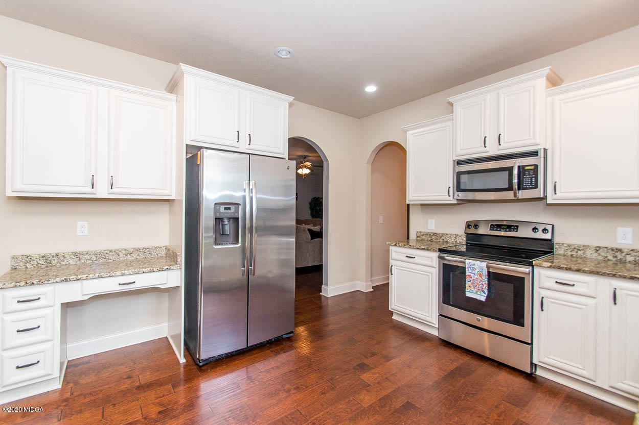 204 Rippling Water Way Perry, GA 31069 - Photo 6 of 31 ROSS GOODMAN PHOTOGRPAHY - REAL ESTATE P