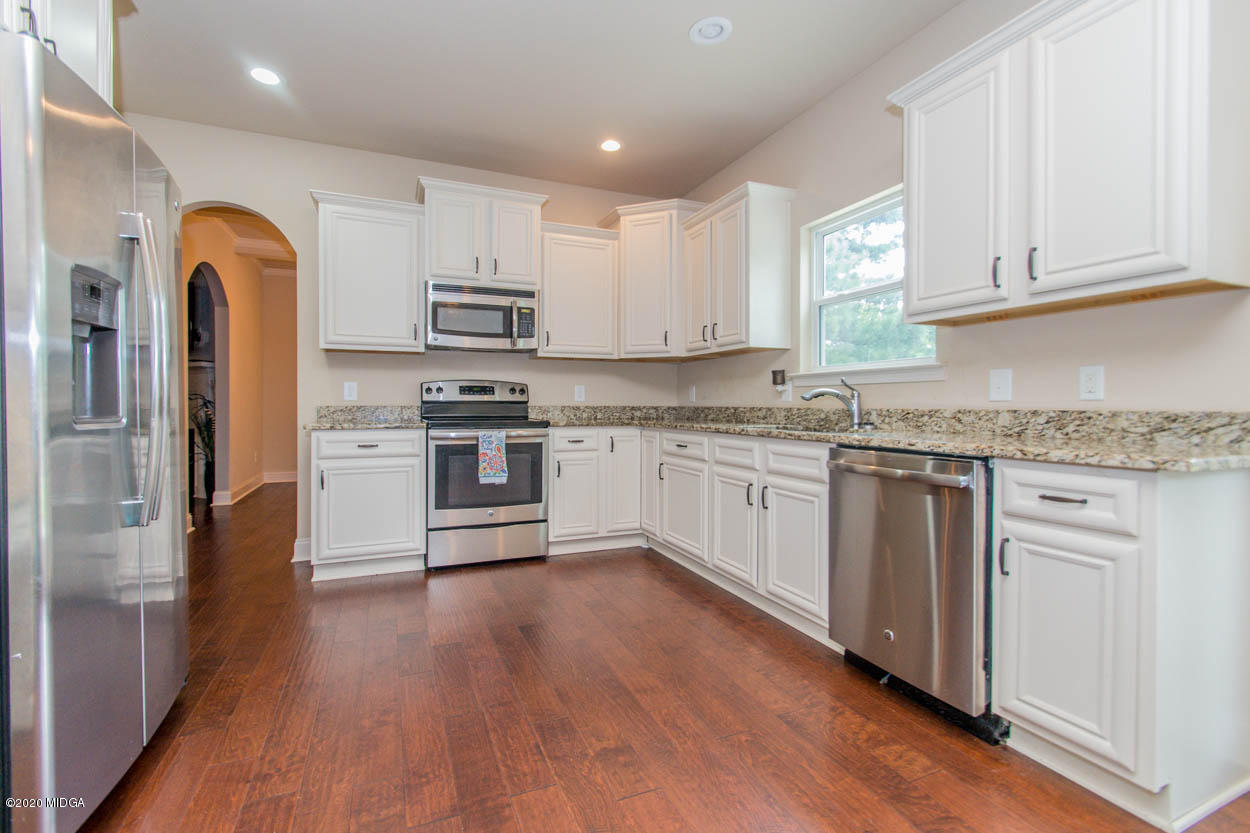 204 Rippling Water Way Perry, GA 31069 - Photo 7 of 31 ROSS GOODMAN PHOTOGRPAHY - REAL ESTATE P
